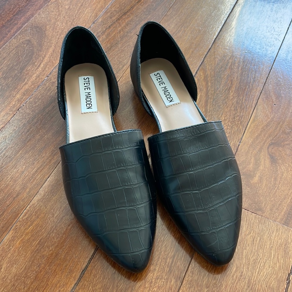 Steve Madden 7.5 Black Flats